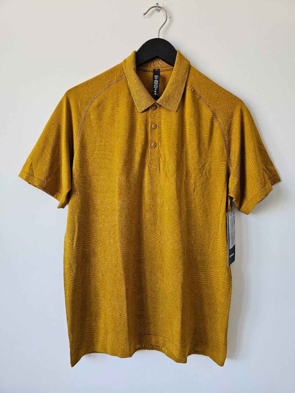 NWT LULULEMON RWCL/GLSC Gold Spice Metal Vent Tech Polo 2.0 Top Men's Large